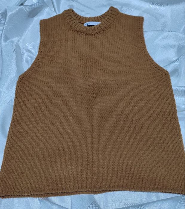 Жилетка zara в кольорі кемел