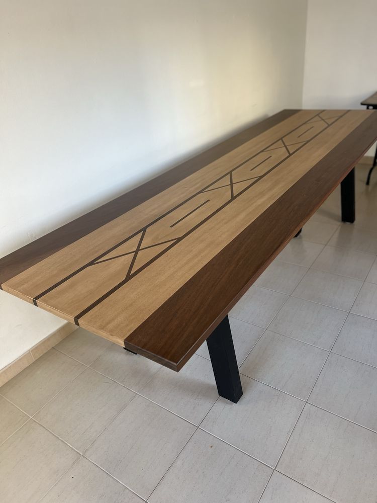 Mesa madeira macica