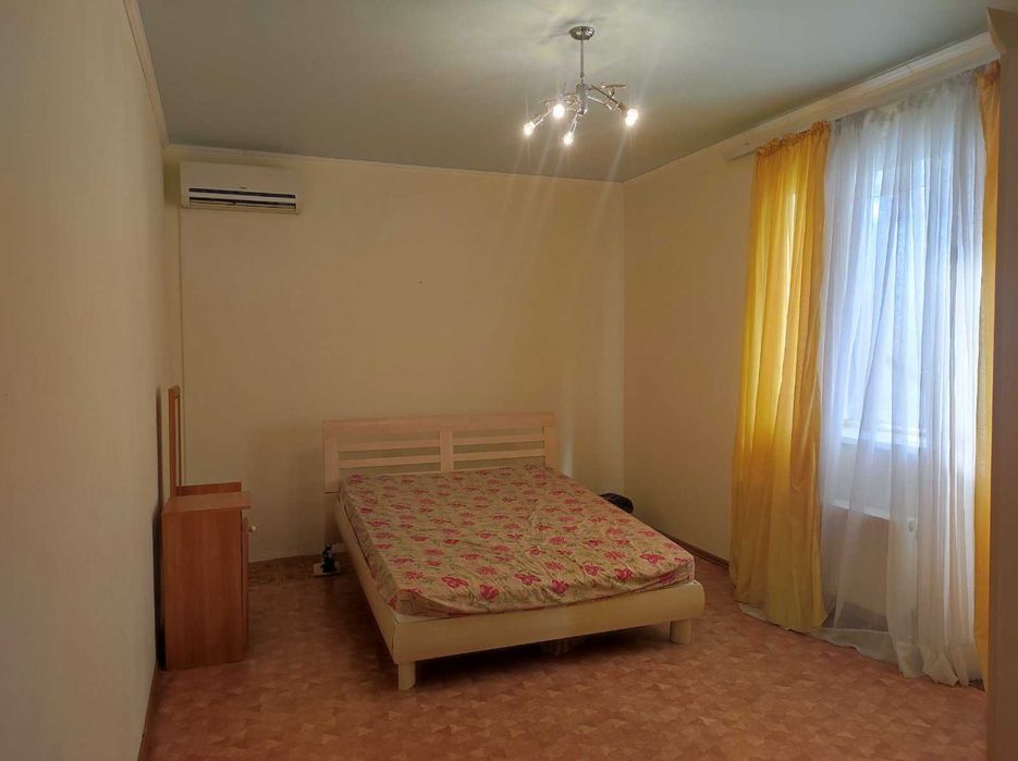 СРОЧНО!Продам капитальный дом в Совиньоне.Двухэтажный на 10сотках.ТОП.