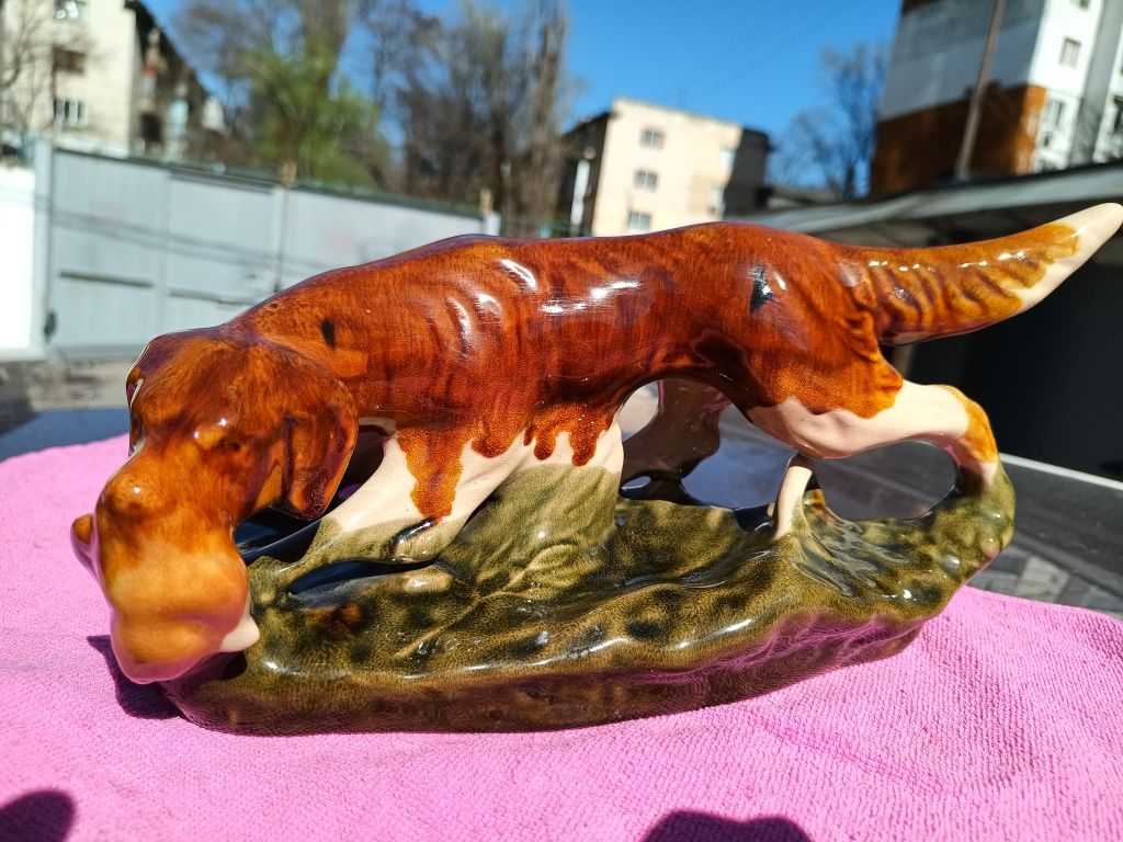 Фигурка фарфор.Старих времен.