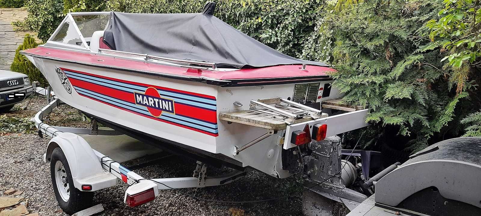 Motorówka Piękny klasyk Neptune 5.5m Volvo Penta Komplet.  Bimini.