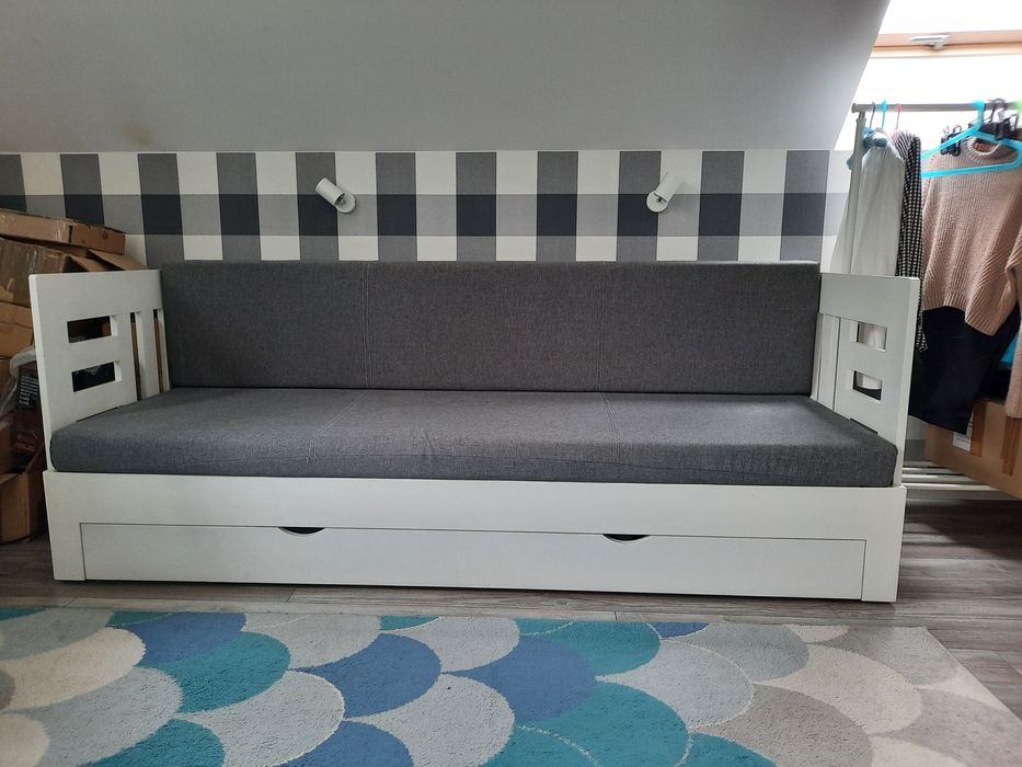 Łóżko drewniane, rozsuwane 80x200