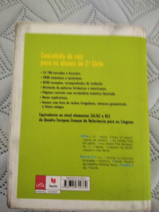 Dicionário escolar 2ºciclo Inglês / Português e  Português / Inglês