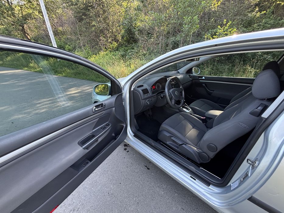 Golf 5 Автомат 1,6 МРі бензин
