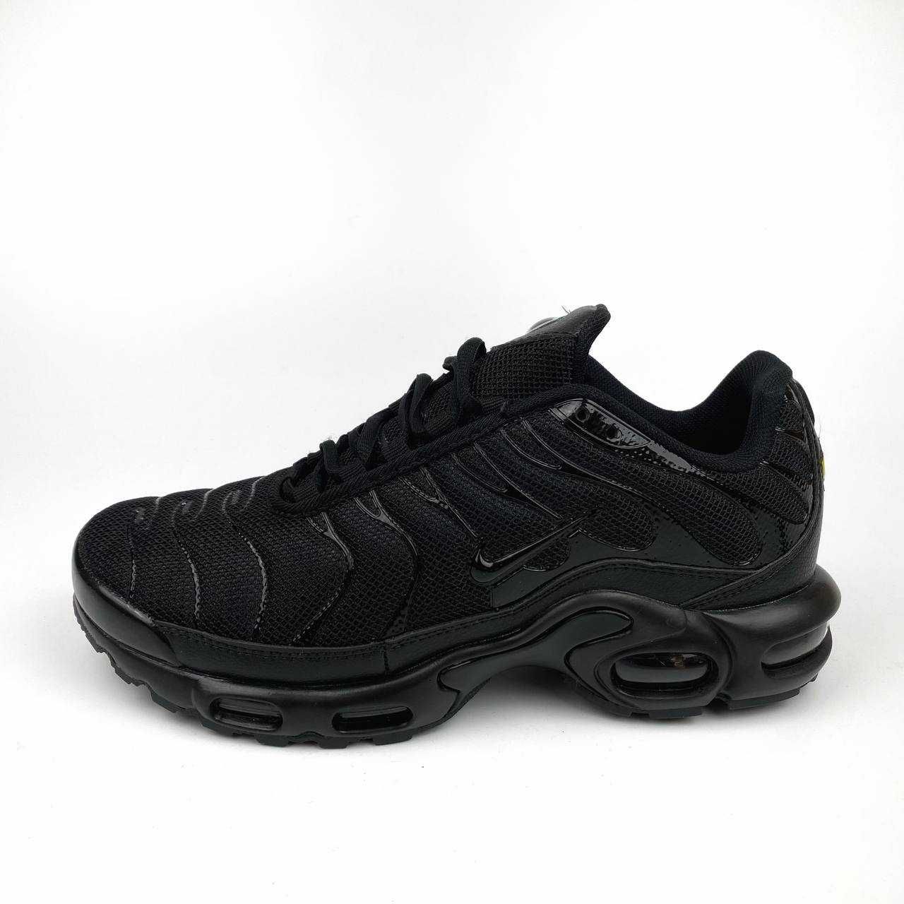 Стильні кросівки Nike TN premium black