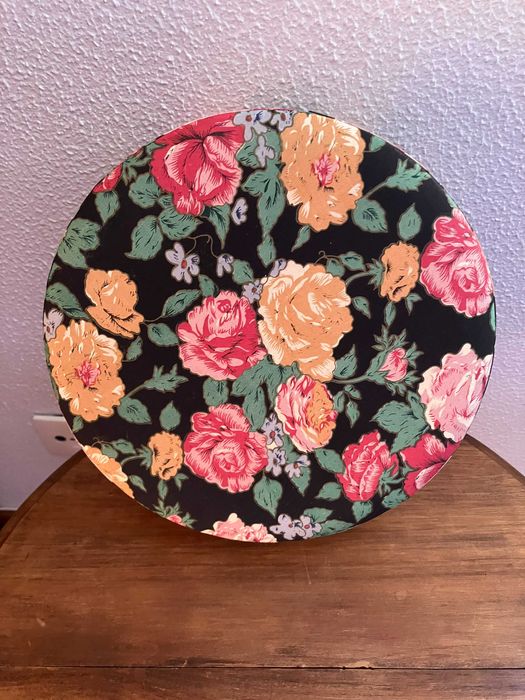 Conjunto de 2 caixas floridas