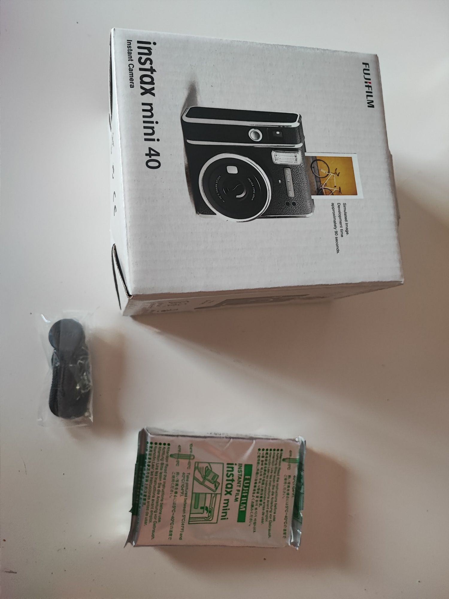 Vendo câmera Fujifilm intax mini 40 nova em caixa