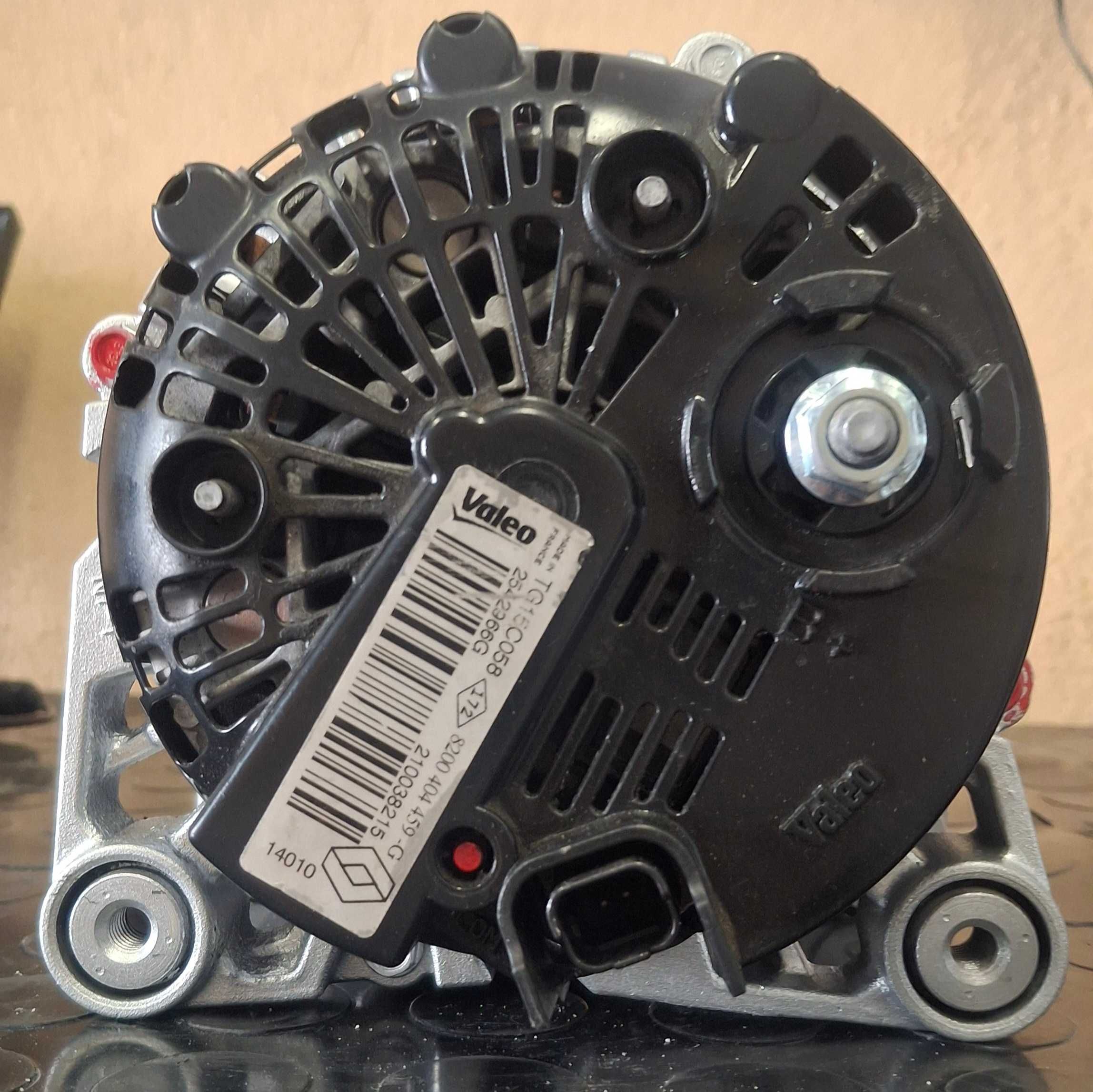 Alternator Renault: Trafic 2.0 DCi , Vel Satis 2.0 DCi