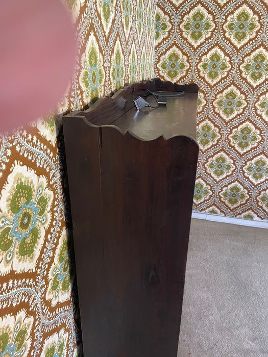 Estante madeira antiga