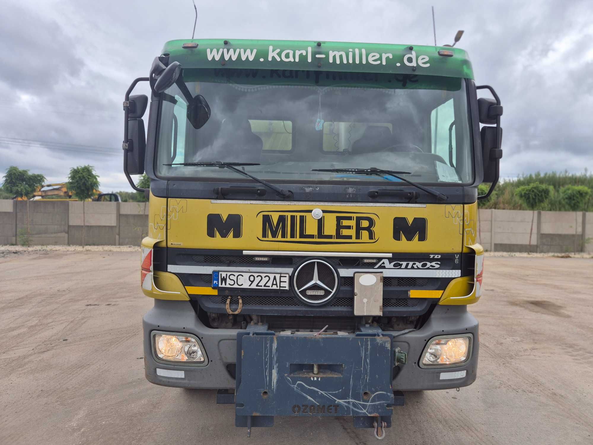 Mercedes Actros cztero ośka