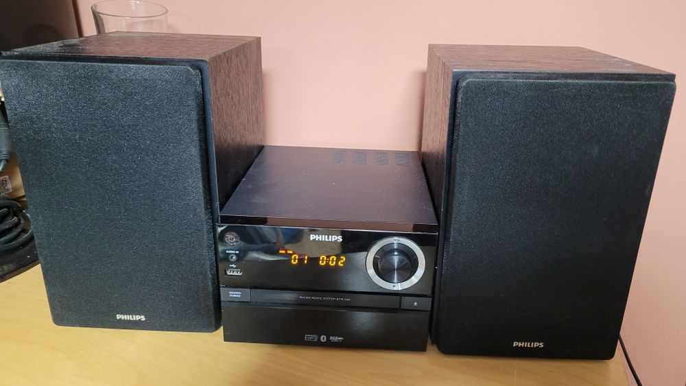 Mini wieża Philip BTM1360 FM/Cd/Aux/Bluetooth Pilot