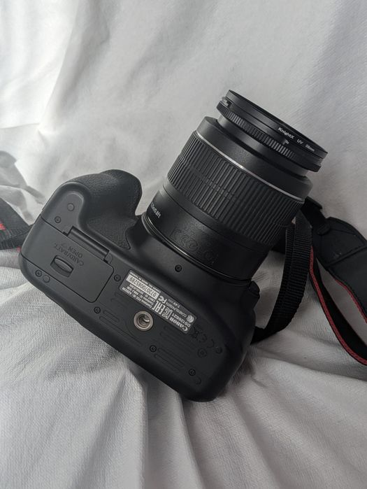 Canon EOS 1300D tylko 5,3K zdjęć mega zestaw