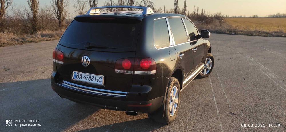 Volkswagen Touareg 3л
