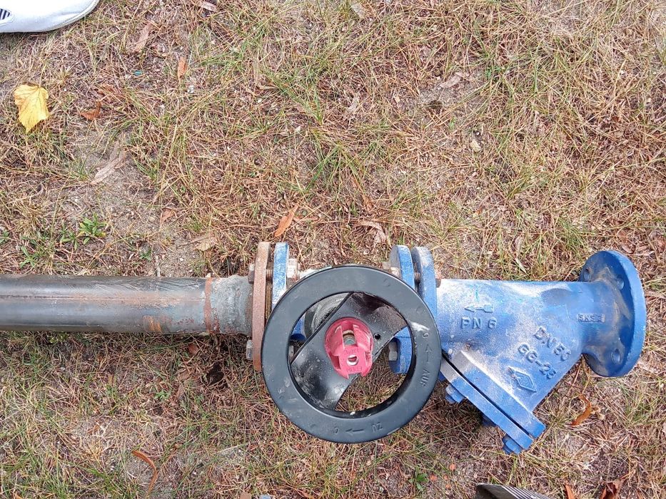 Zawory z pompą duze