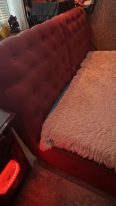 Продам Ліжко з матрацом 175*220