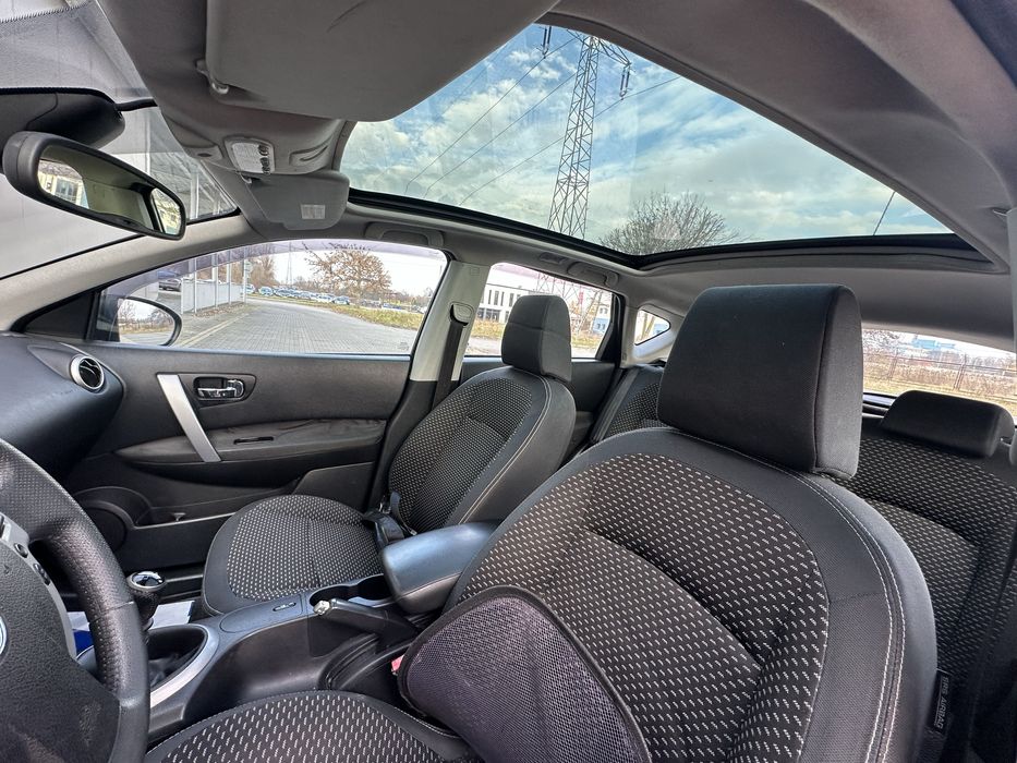 Nissan Qashqai 2010r 1 właściciel Czujniki i Panoramiczny Dach