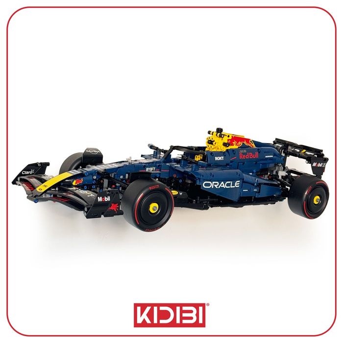 Suporte de Parede Inclinado para LEGO® Red Bull Racing RB20 F1 42206