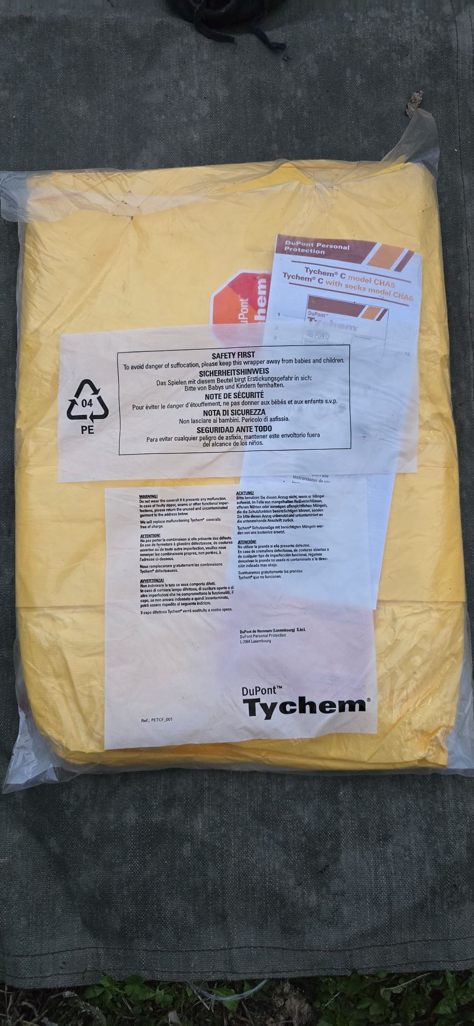 Kombinezon ochronny chemiczny medyczny Dupont Tychem