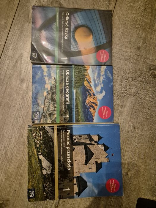 Podręczniki szkolne klasa 1 i 2