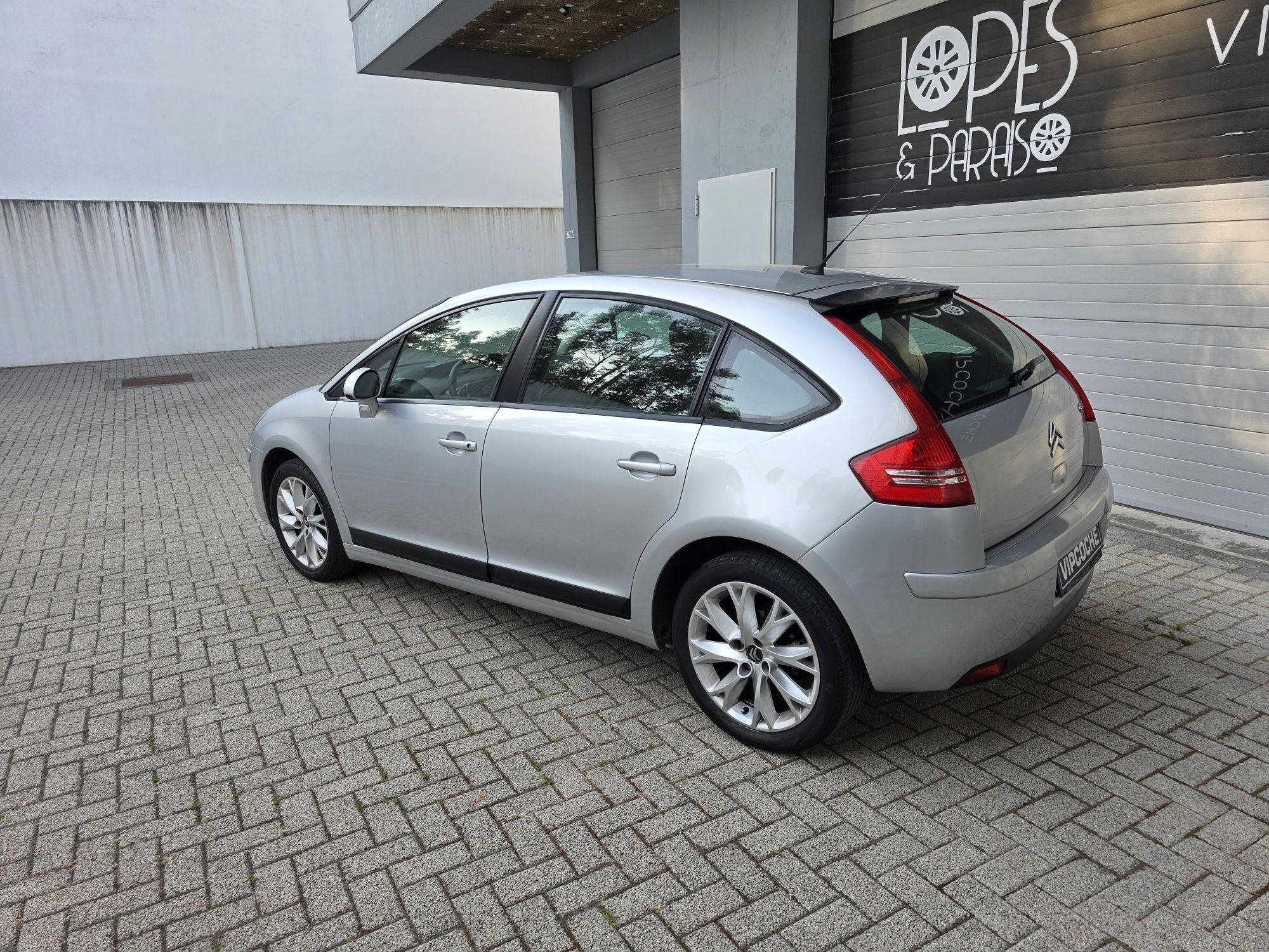Citroen C4 VTR Pack 1.6HDI 110CV CAIXA AUTOMÁTICA - Excepcional