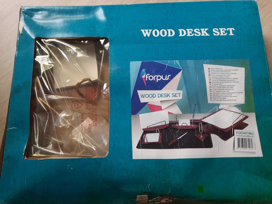 Ekskluzywny zestaw na biurko Forpus – Wood Desk Set – nowy