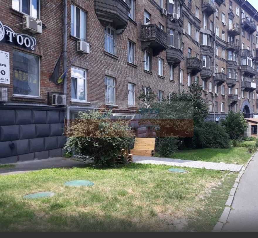 БЕЗ % Продаж 3-к квартири на Лук'янівці, вул. Січових Стрільців.79