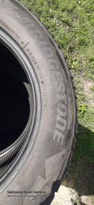 Продам комплект шин r17
