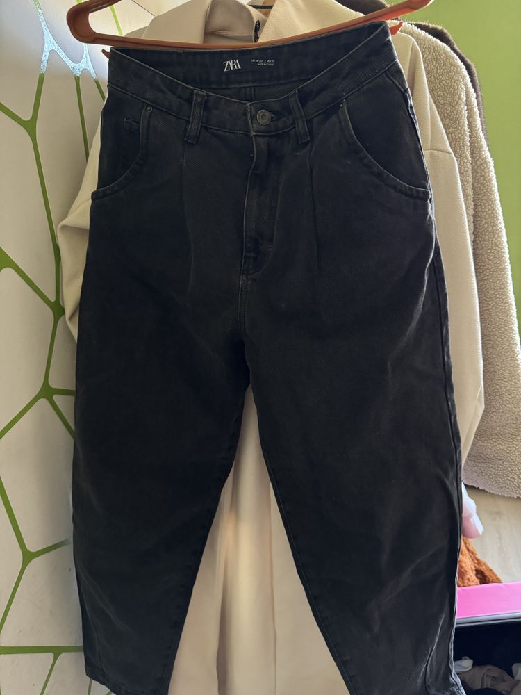 Джинси банани Zara