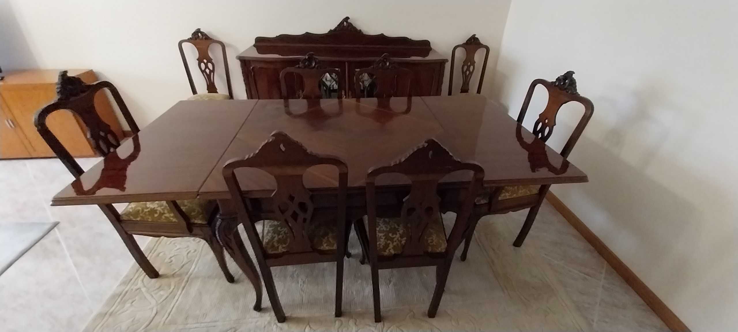Mobília de sala de jantar vintage