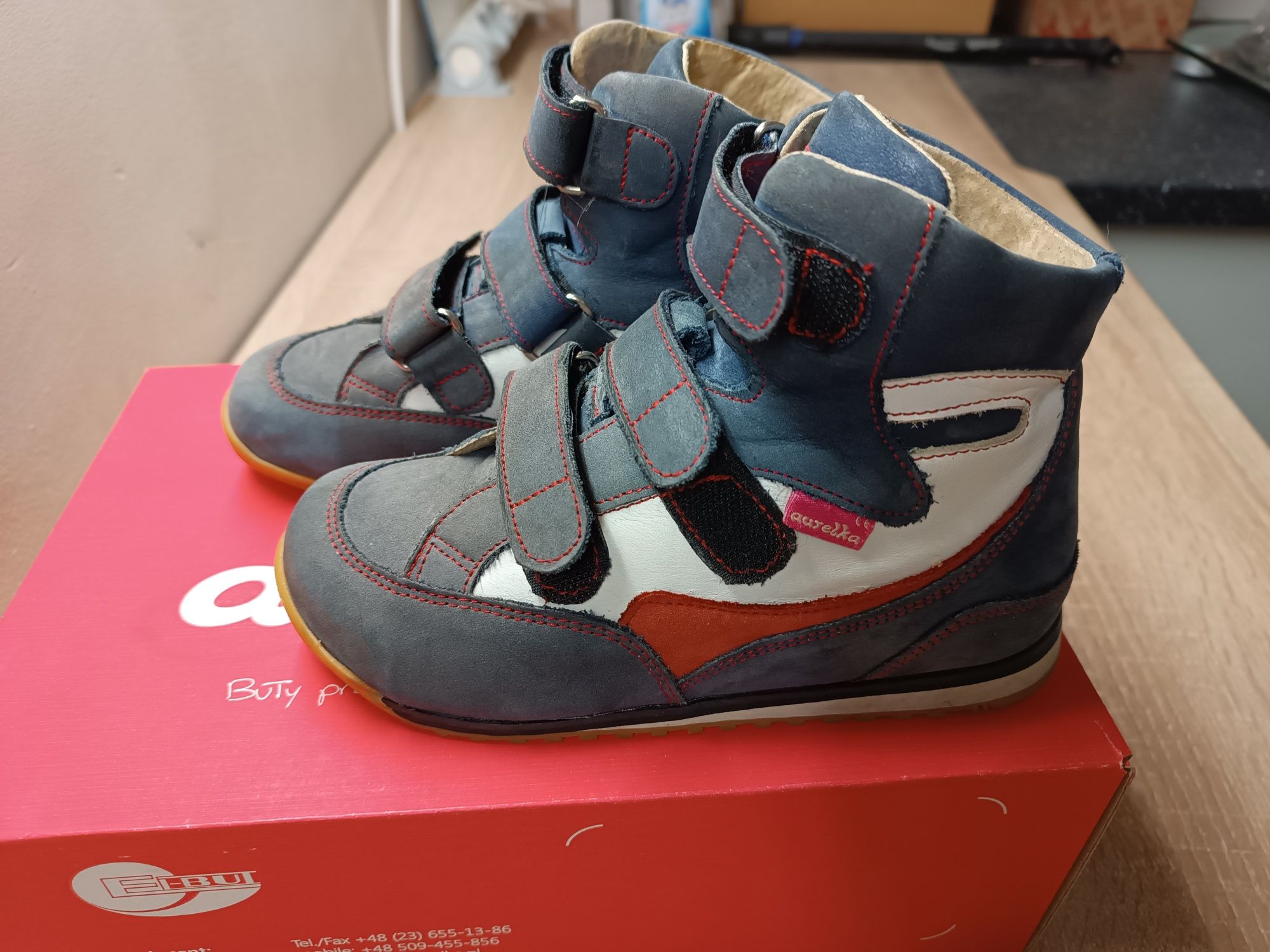 Buty ortopedyczne AURELKA