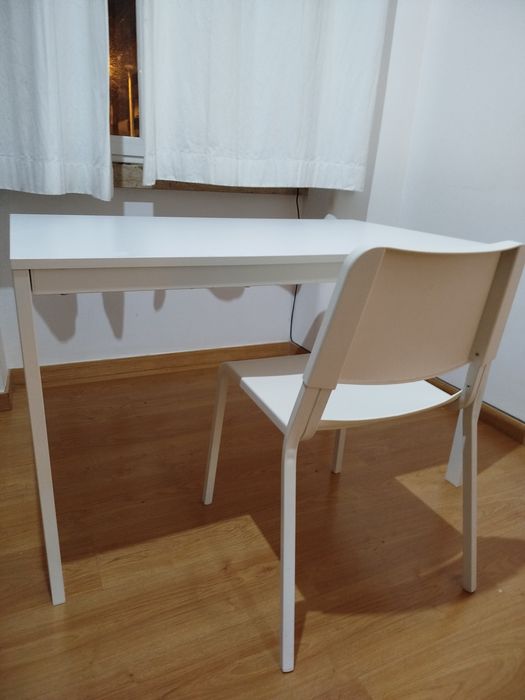 5 Cadeiras brancas TEODORES IKEA