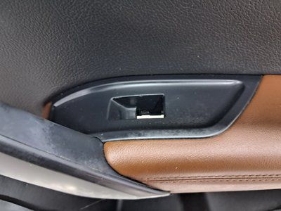 Обшивка двери карта дверная задняя правая AUDI Q5 80A 80A867304AFWFA