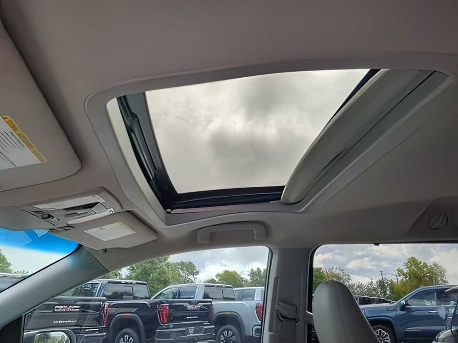 Toyota Sienna      2015