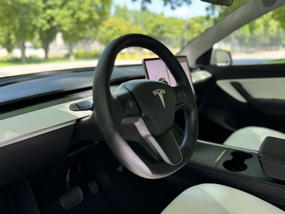 Tesla  Model  Y Longe Range 2022