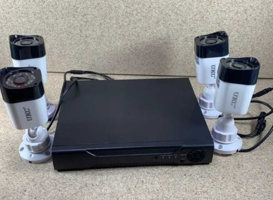 Набор камер для видеонаблюдения проводные наружные для улицы и дома