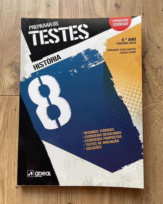 Livro de estudo de história