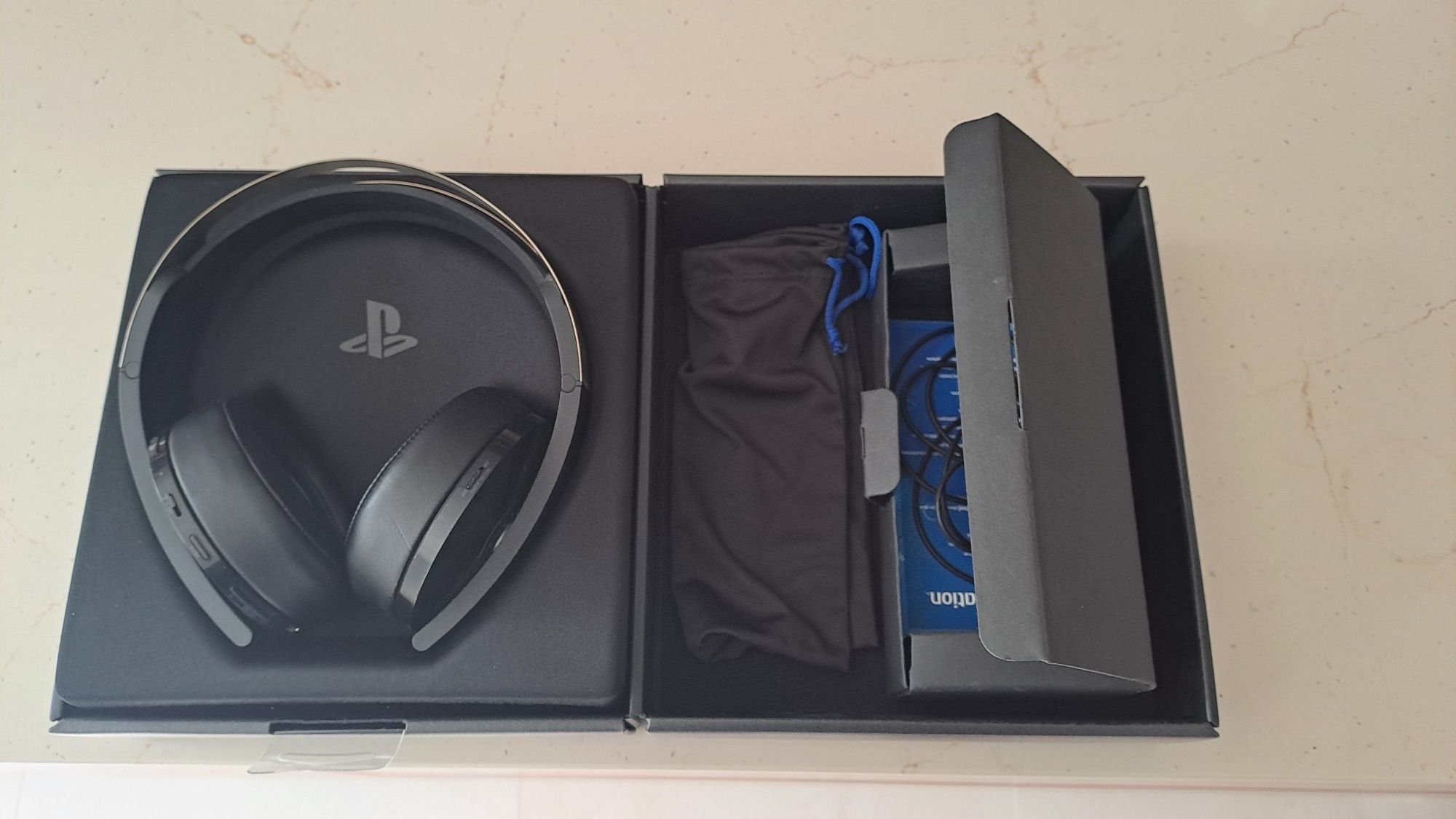 Auscultadores Playstation PS4/ PS5 Platinum Wireless Headset