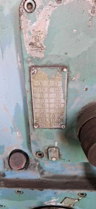 Frezarka uniwersalna Jarocin