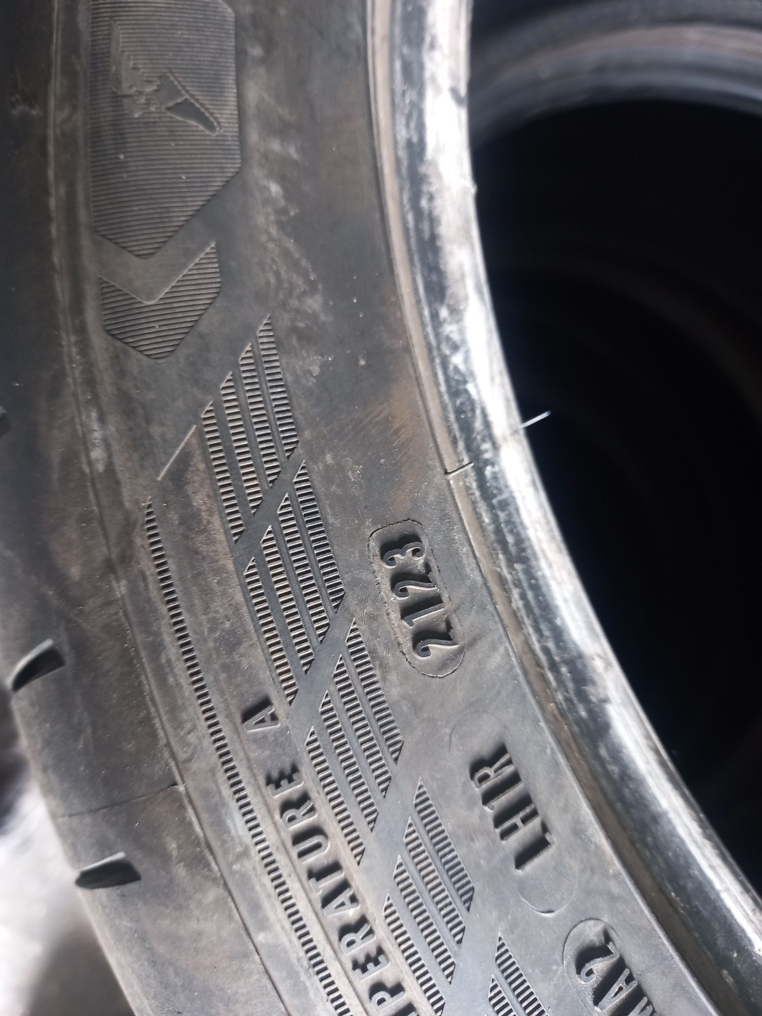 Opony używane 245/45/19 goodyear 4x6 mm 2023 rok prod