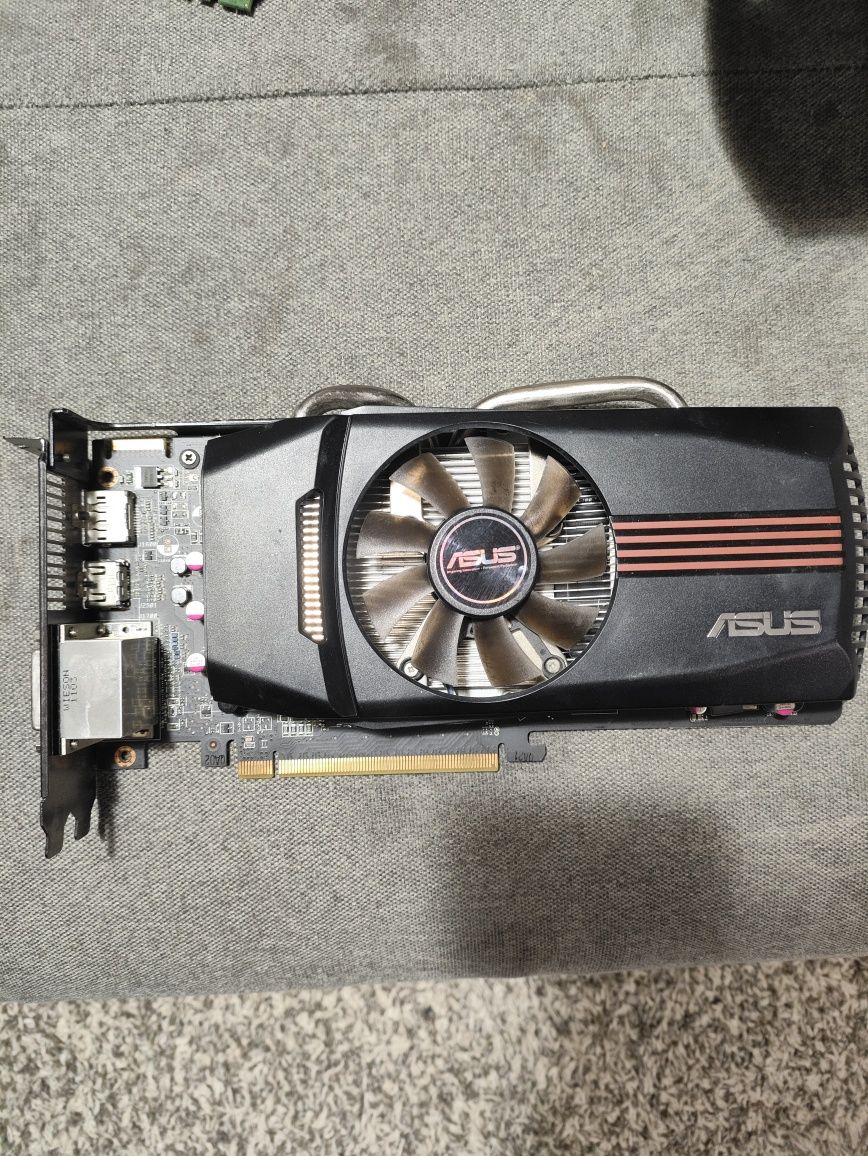 Відеокарта Asus Radeon HD6850
