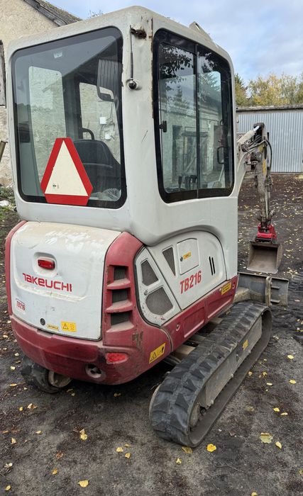 Minikoparka Takeuchi TB216 (2014)