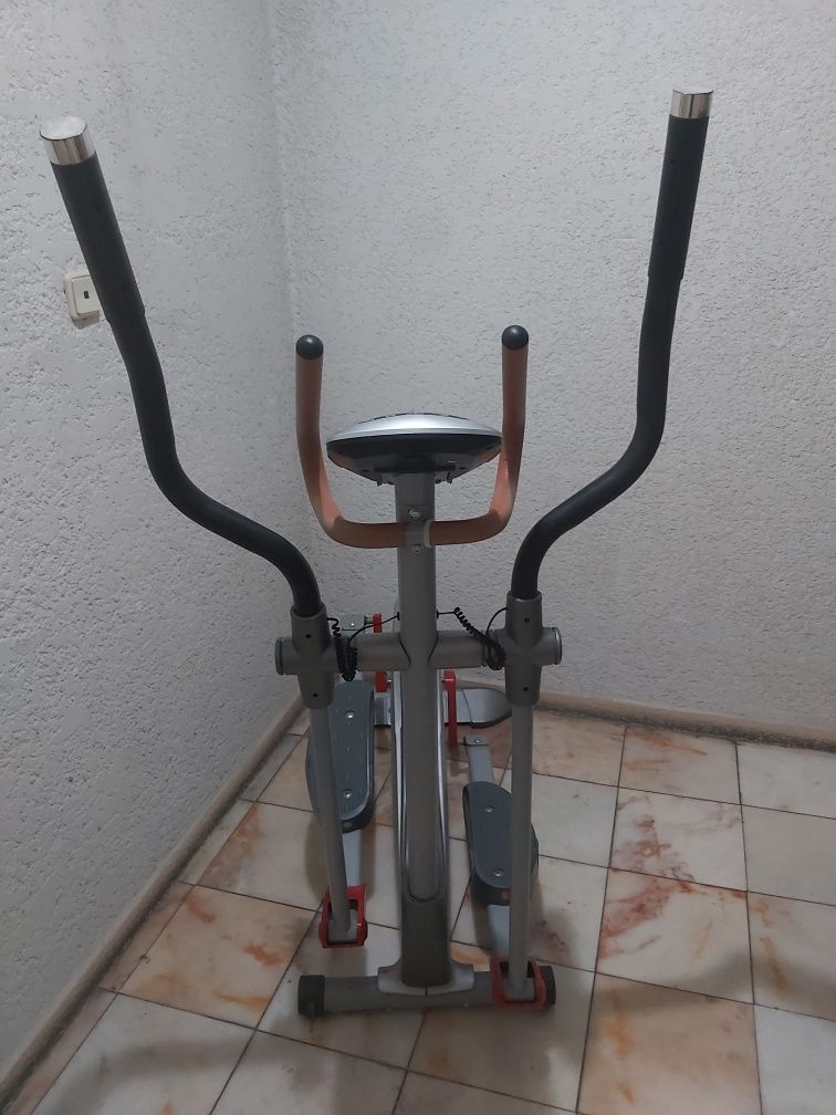 Elíptica Newfit Alpha (baixa de preço)