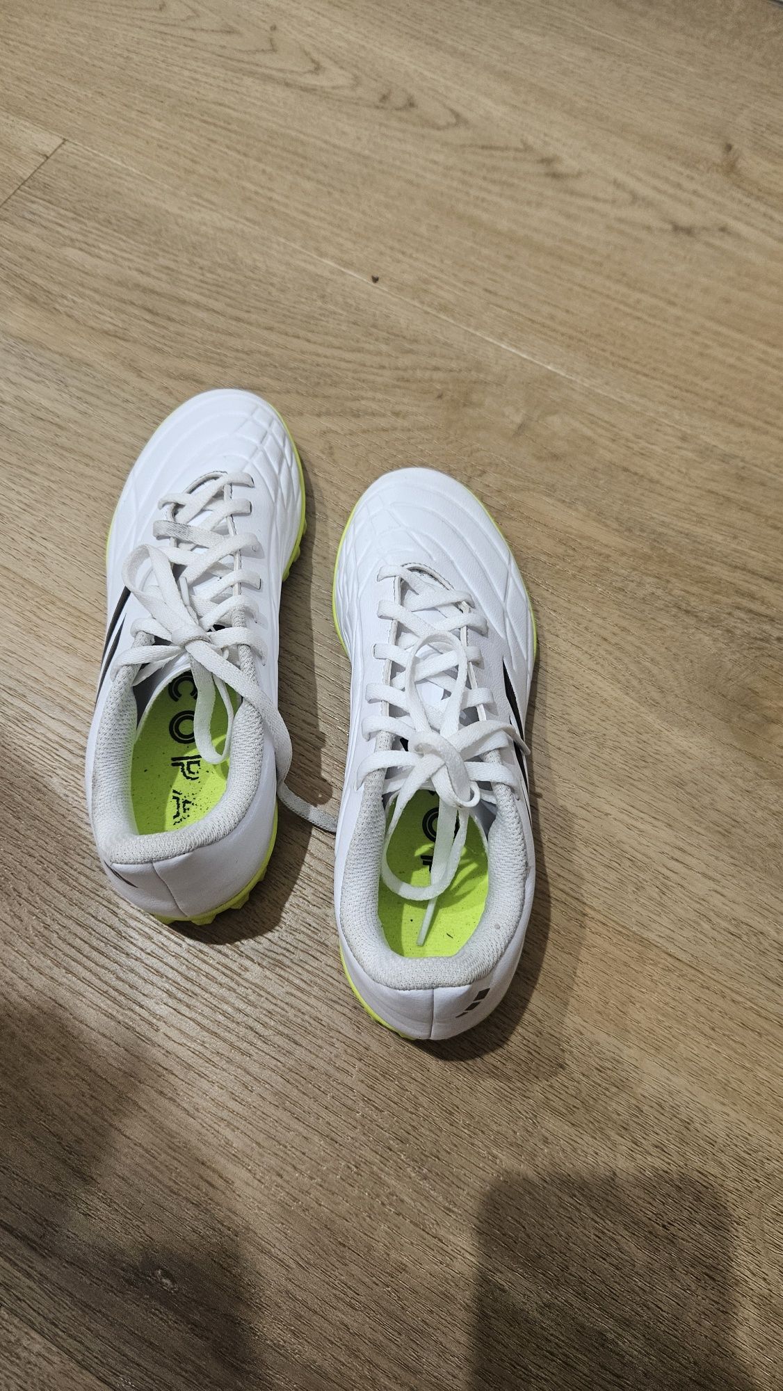 Korki żwirowki ADIDAS STAN IDEALNY -- 50% TANIEJ