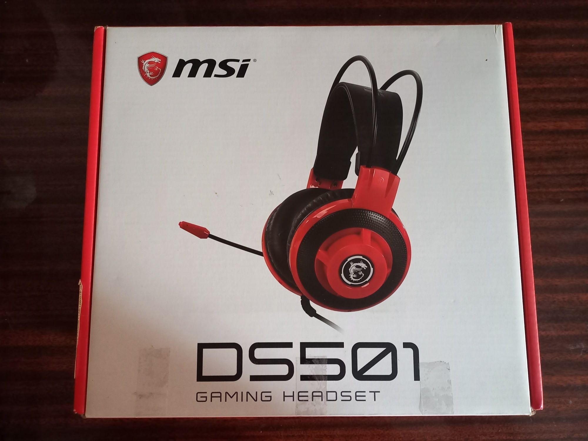 Продам наушники MSI DS501

Наушники MSI DS501 Gaming HeadsetНаушники M