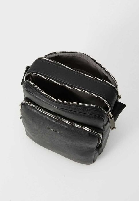 100% ОРИГІНАЛ Calvin Klein raised vertical bag NEW сумка чорна