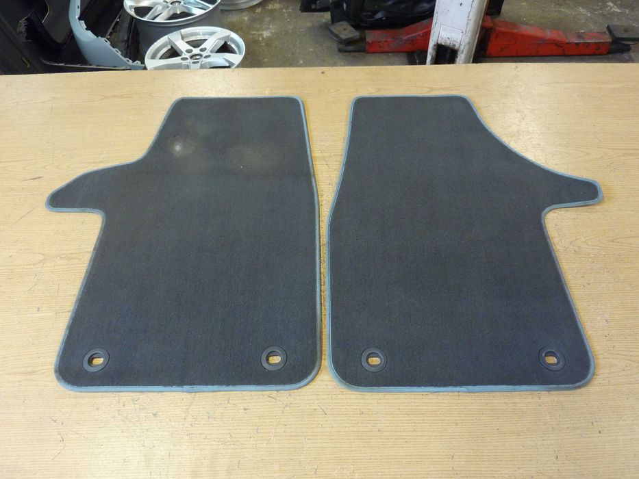 VW T5 MULTIVAN caravelle dywaniki przód LEWY PRAWY atlantis europa ORI