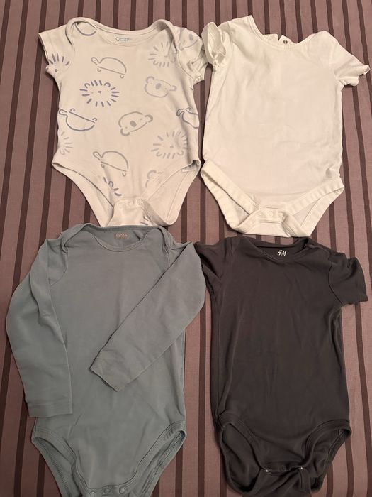 Набір стильних боді на 9-12
