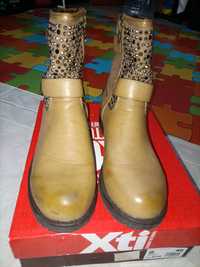 Botas taupe número 40