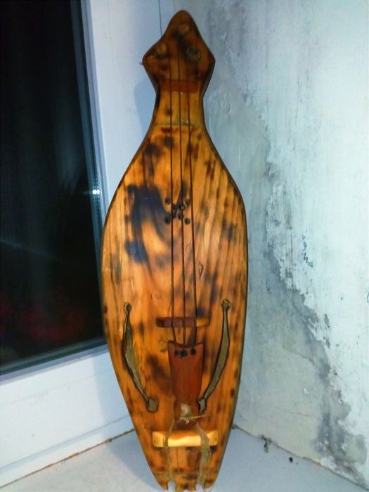 Лира смычковая. Гудок. Смык