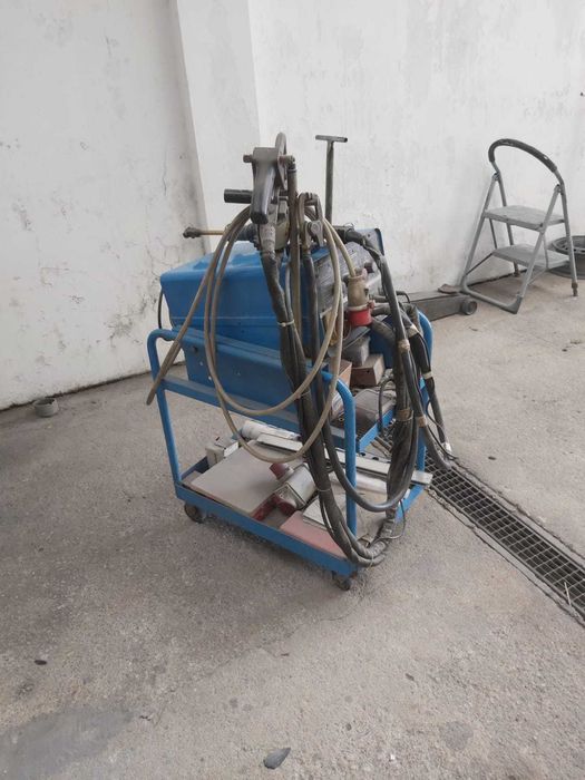 Material Chaparia / Bate-Chapas